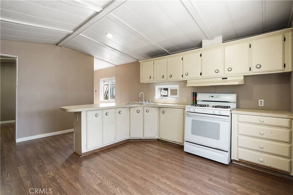 Rialto, CA 92376,2865 W Rialto AVE #44