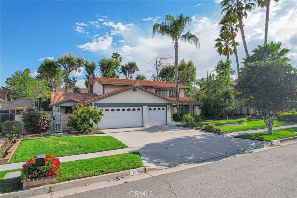 Redlands, CA 92373,1403 Blossom AVE