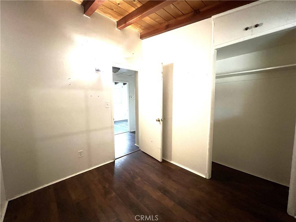Crestline, CA 92325,725 Tyrol DR