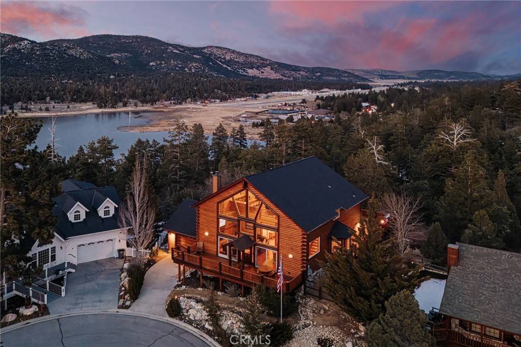 Big Bear Lake, CA 92315,487 Fallen Leaf RD