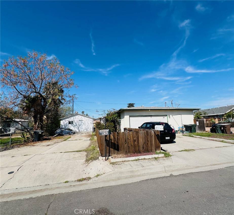 Colton, CA 92324,1311 E Olive ST