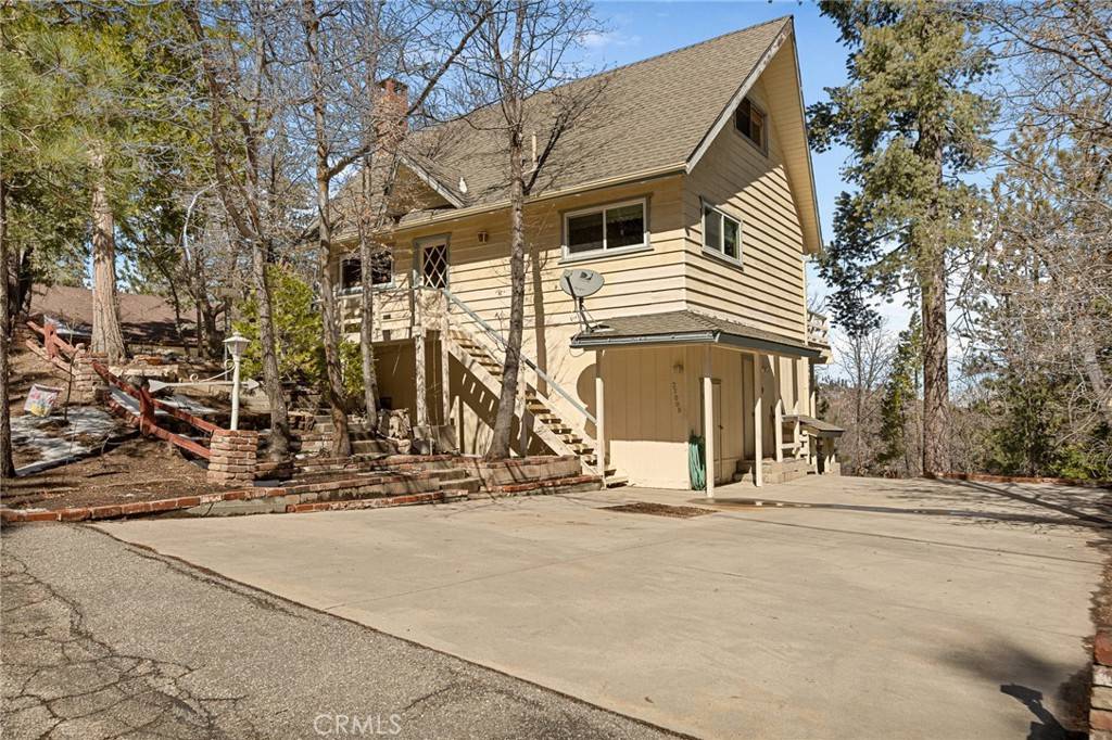 Lake Arrowhead, CA 92352,27008 Everest RD