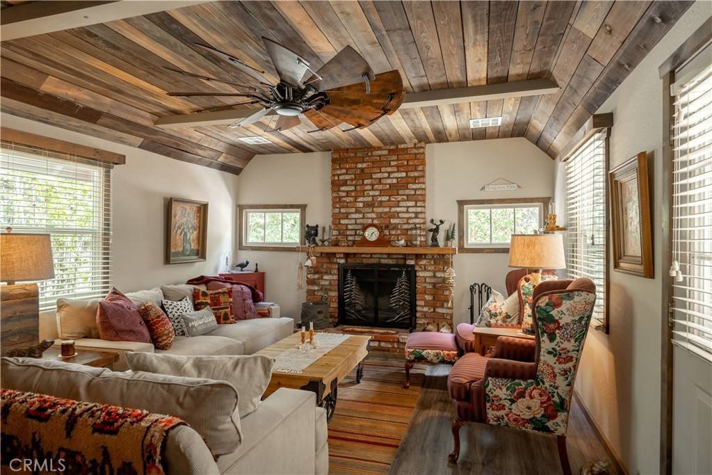 Big Bear City, CA 92314,1009 Myrtle AVE