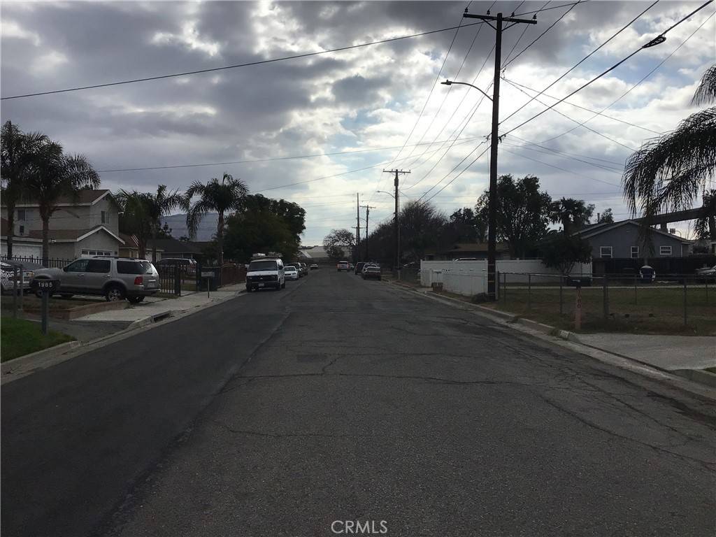 Riverside, CA 92507,1988 Thornton ST