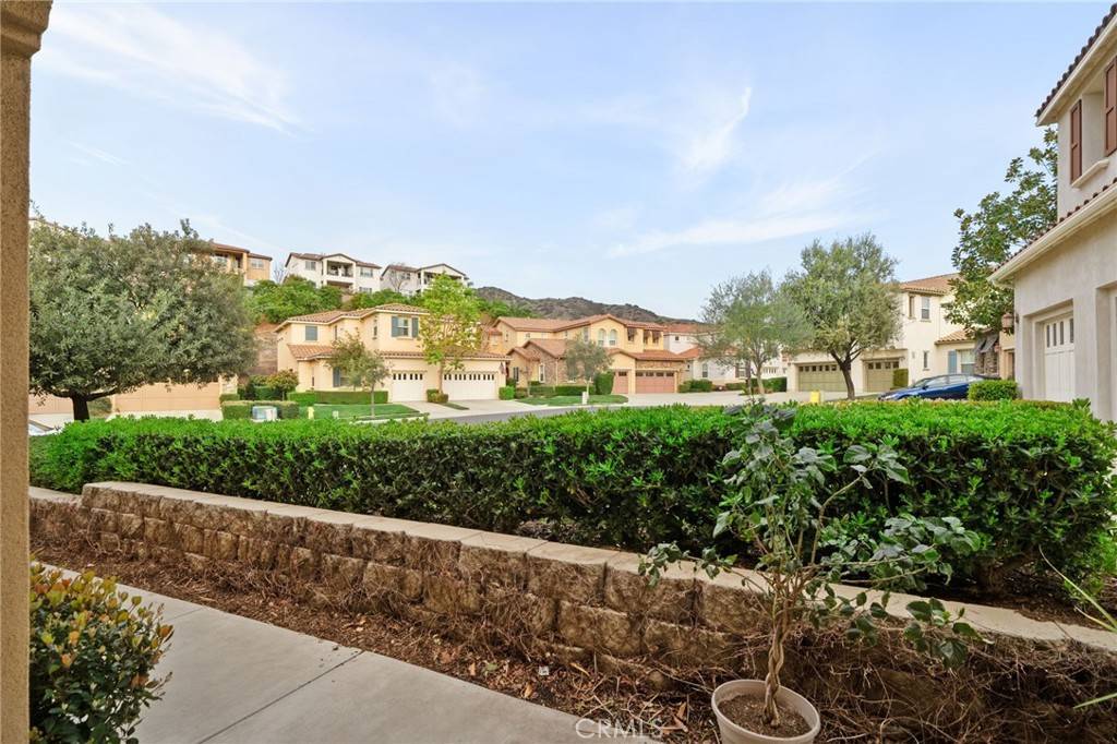 Corona, CA 92883,23822 Los Pinos CT
