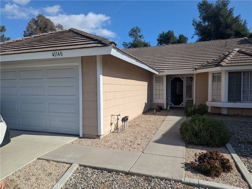 Murrieta, CA 92562,41140 Mountain Pride DR