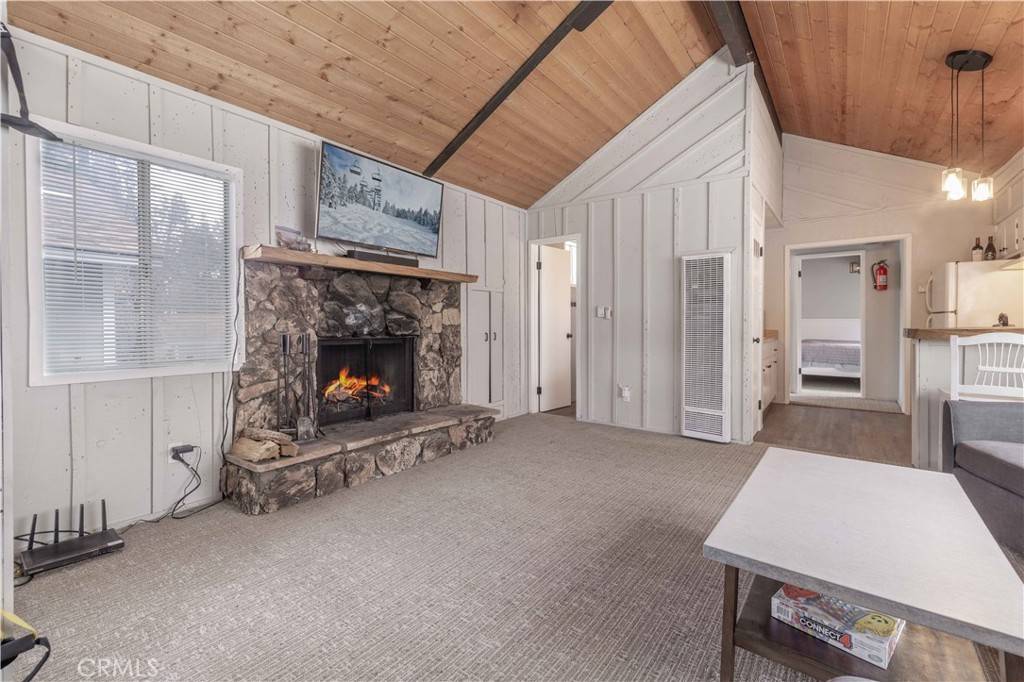 Sugarloaf, CA 92386,785 Vista AVE