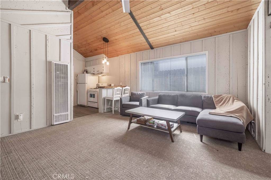 Sugarloaf, CA 92386,785 Vista AVE