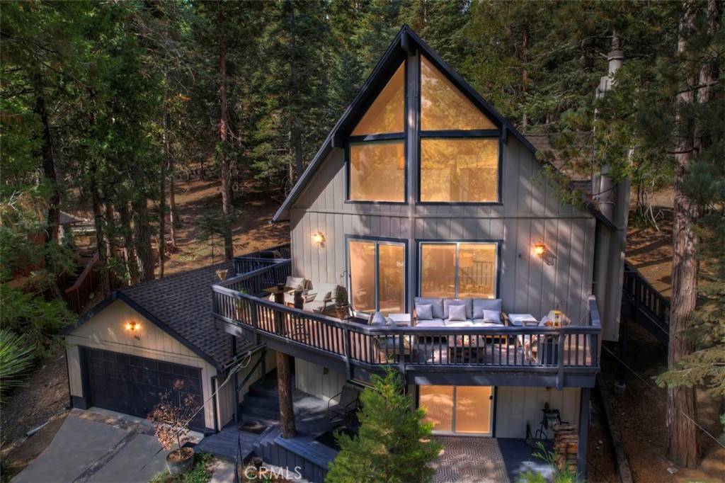 Lake Arrowhead, CA 92352,446 Bel Air DR