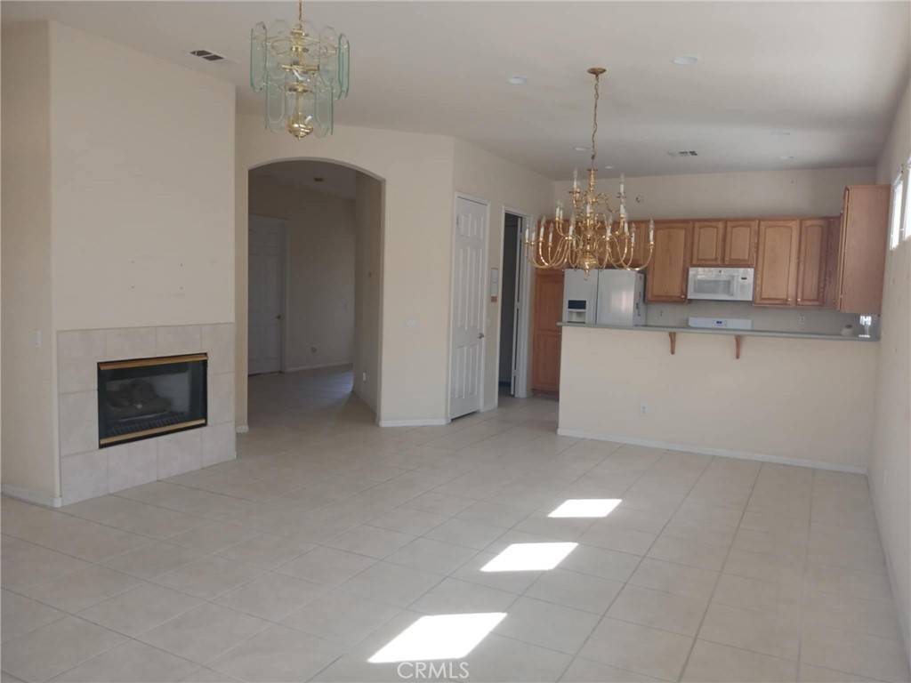 Banning, CA 92220,5935 SLEEPY HOLLOW RD