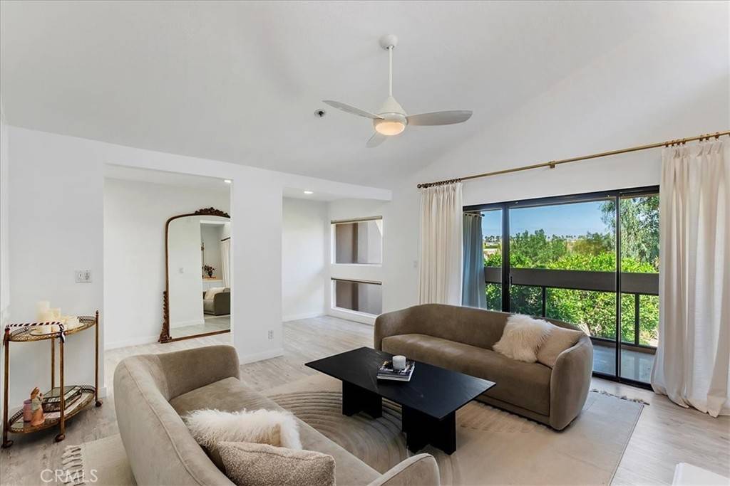 Palm Springs, CA 92262,874 N Village Square N