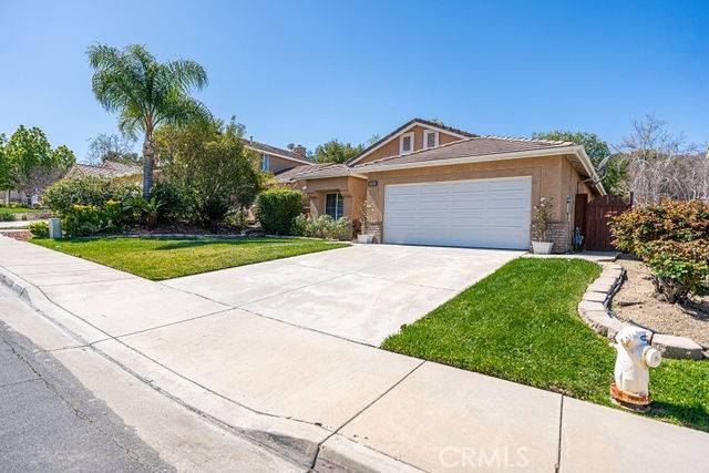 Corona, CA 92883,23079 Coffee Berry CIR