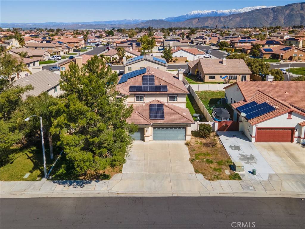 San Jacinto, CA 92582,2037 Blackthorn DR
