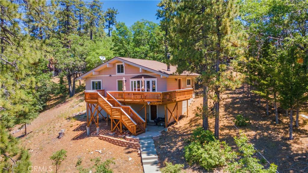 Fawnskin, CA 92333,39576 Oak Glen RD