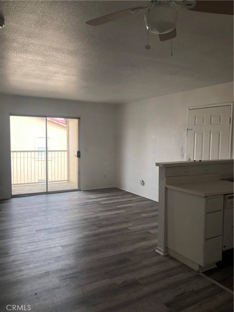Needles, CA 92363,1970 Clary DR #422