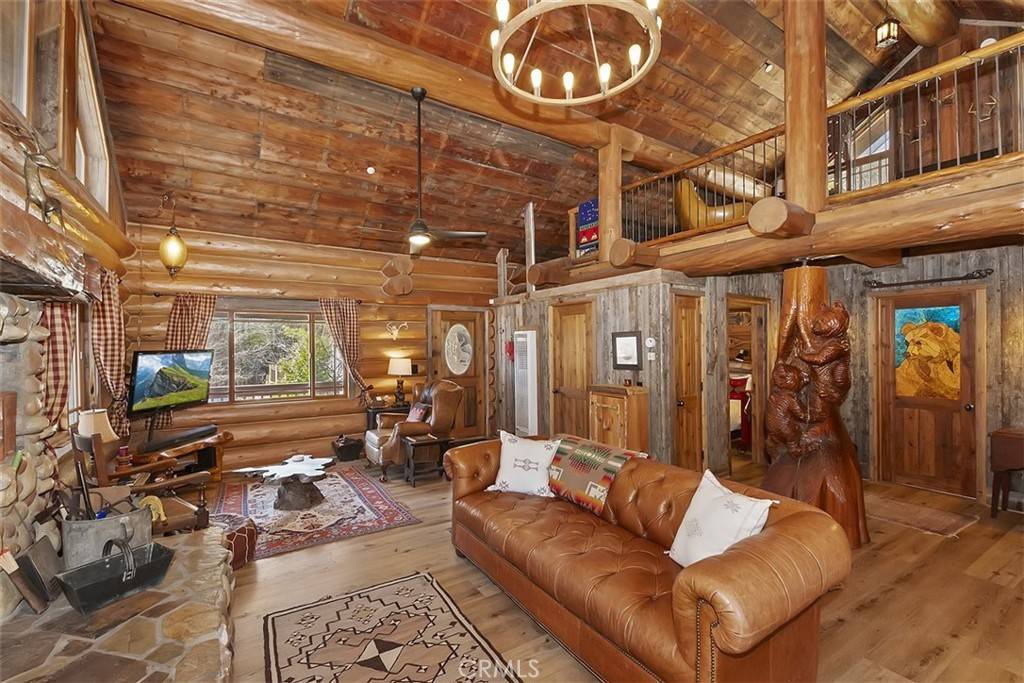 Cedar Glen, CA 92321,29632 Hook Creek RD