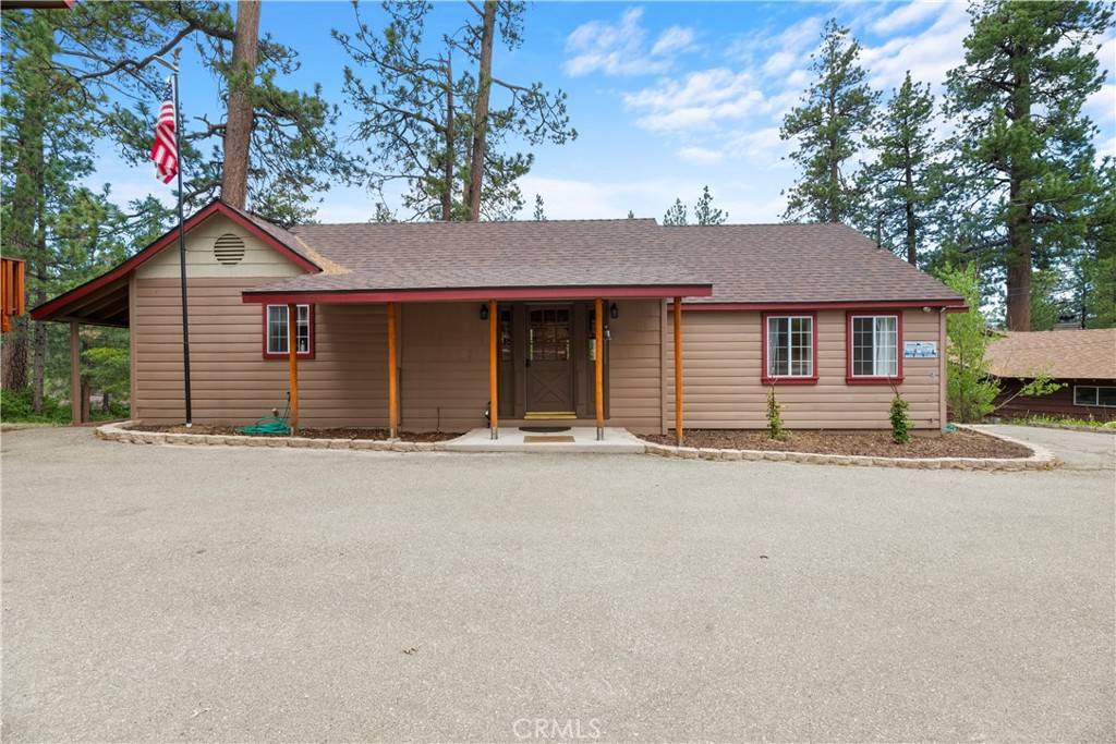 Big Bear Lake, CA 92315,39995 Hill Crest DR