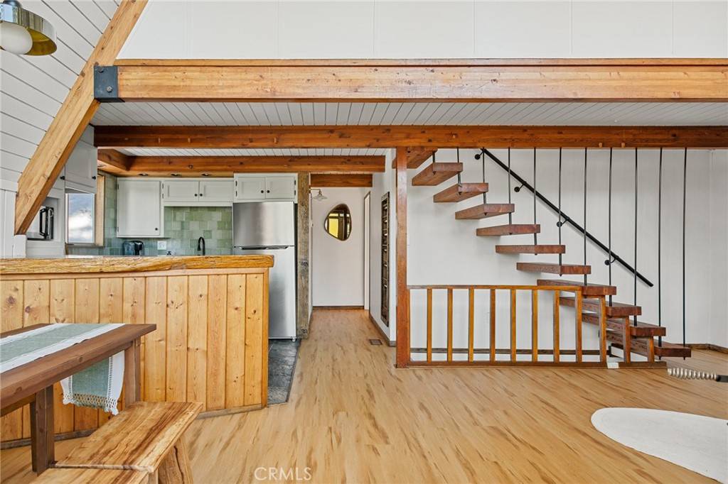 31661 Wagon Wheel DR Running Springs, CA 92382