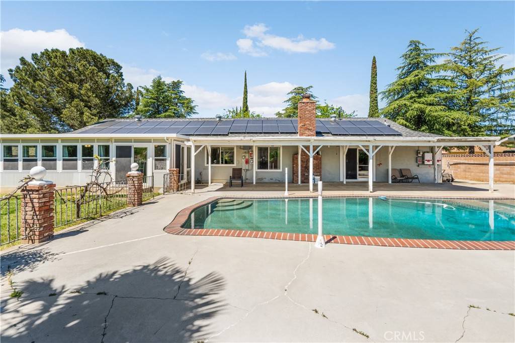 Banning, CA 92220,1046 Dysart DR