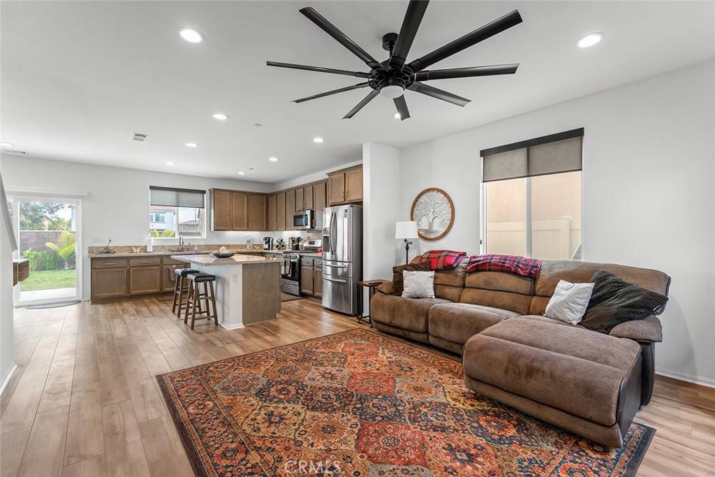 Lake Elsinore, CA 92530,29217 Date Palm