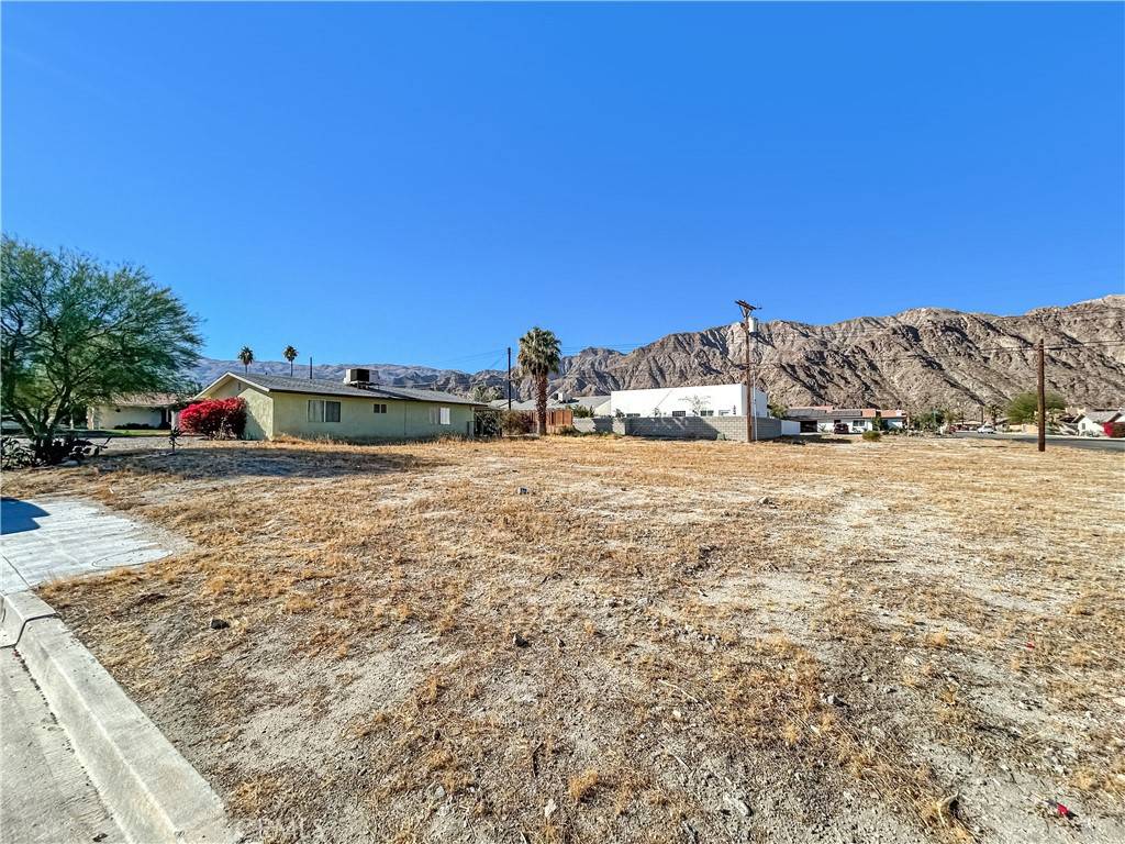La Quinta, CA 92253,52295 Avenida Herrera