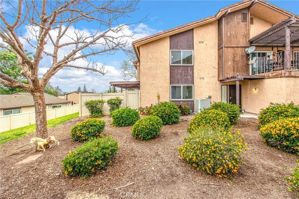San Bernardino, CA 92404,2115 Jacaranda CT