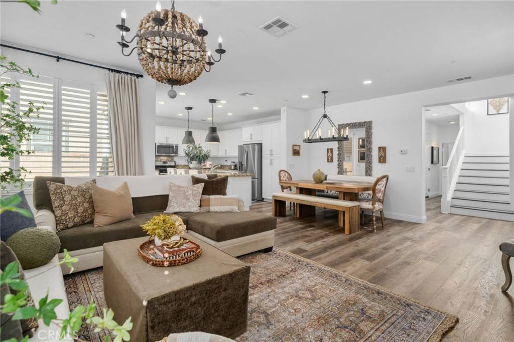 Ontario, CA 91761,4034 S Cloverdale WAY