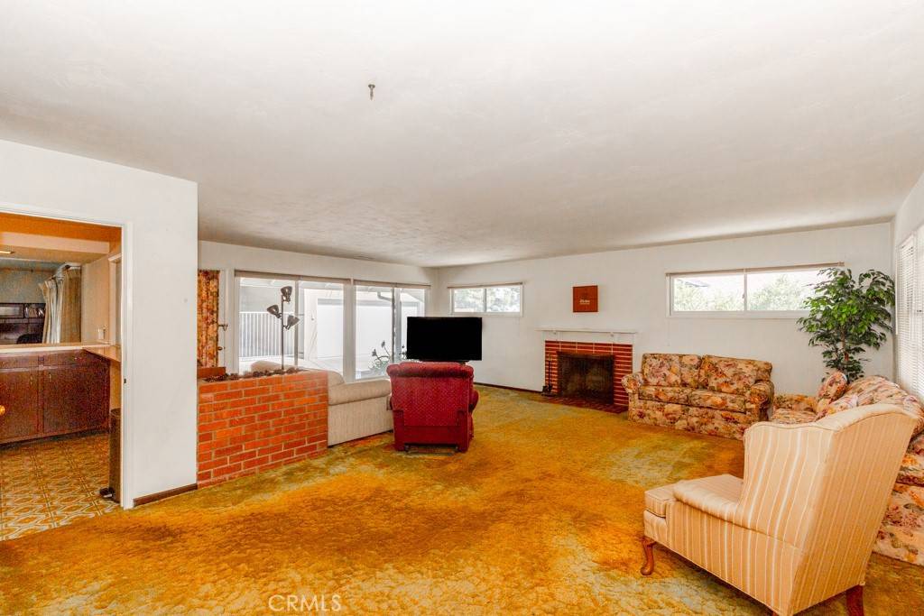 5541 Carson RD Riverside, CA 92506