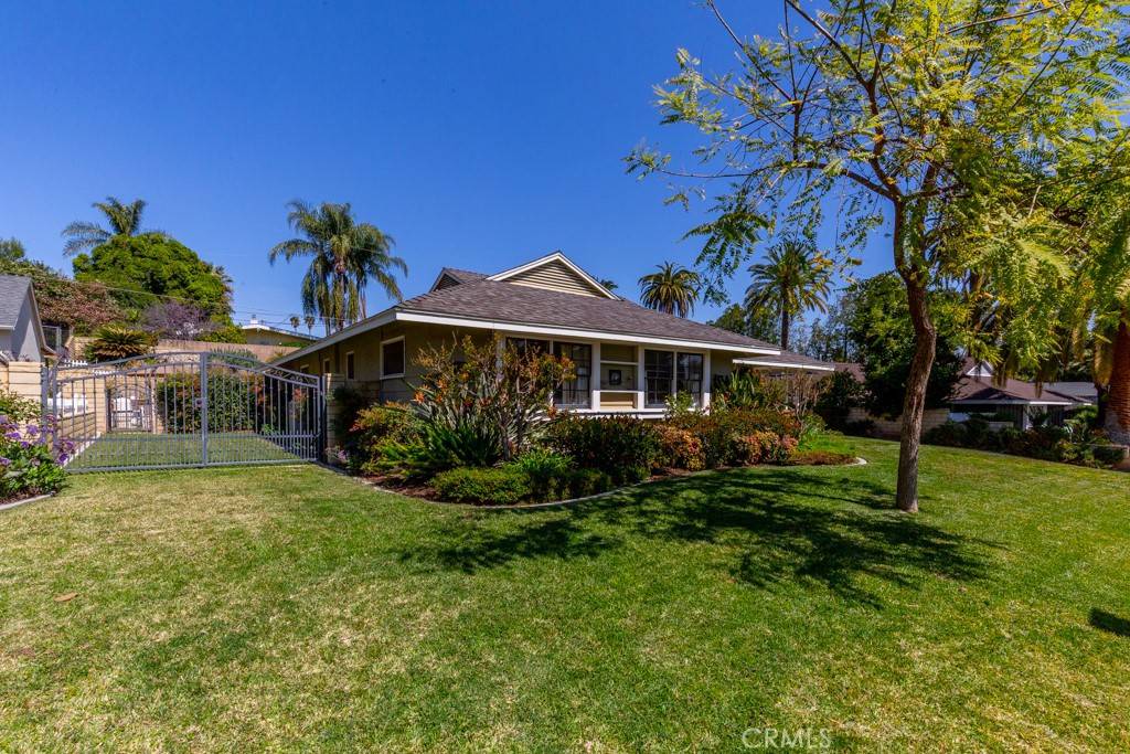 Riverside, CA 92506,5541 Carson RD