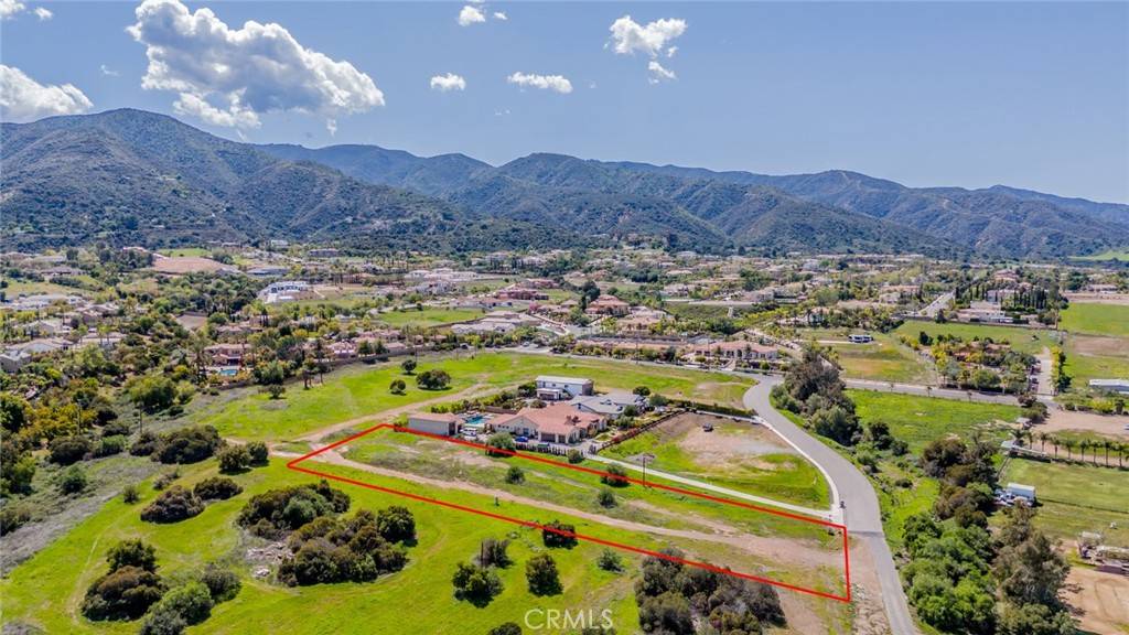 Corona, CA 92881,0 GOLDEN HARVEST DR