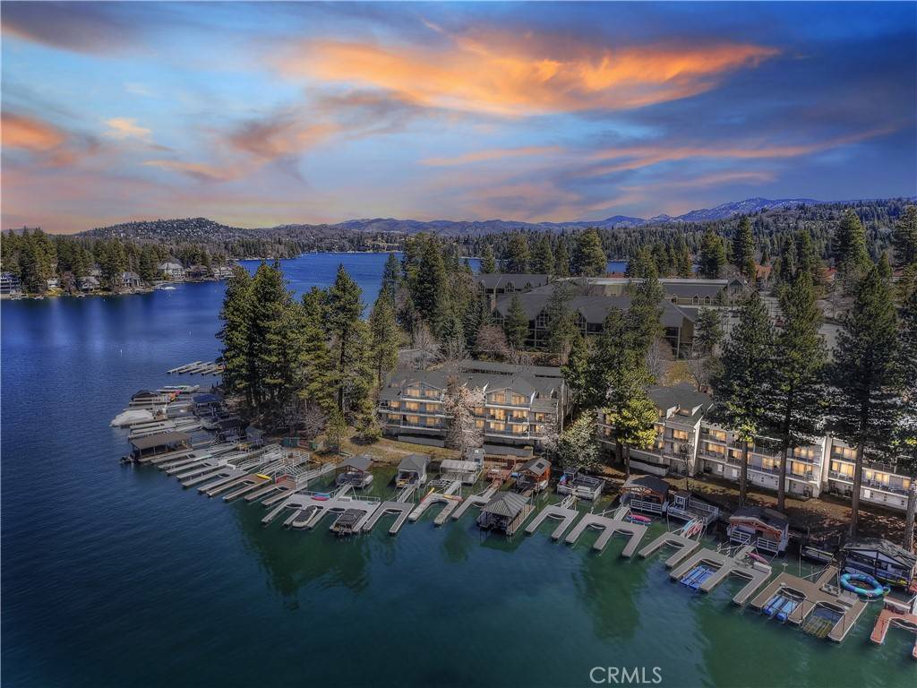 Lake Arrowhead, CA 92352,366 Lake Resort RD