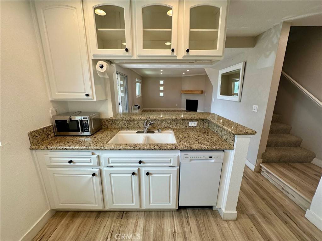 Long Beach, CA 90804,1001 Belmont AVE #202