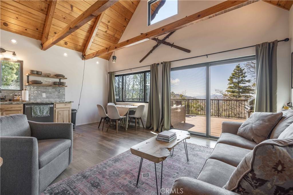 Big Bear Lake, CA 92315,43689 Colusa DR