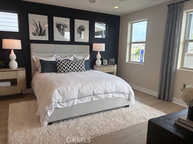 Valencia, CA 91381,27346 Creekwood LN