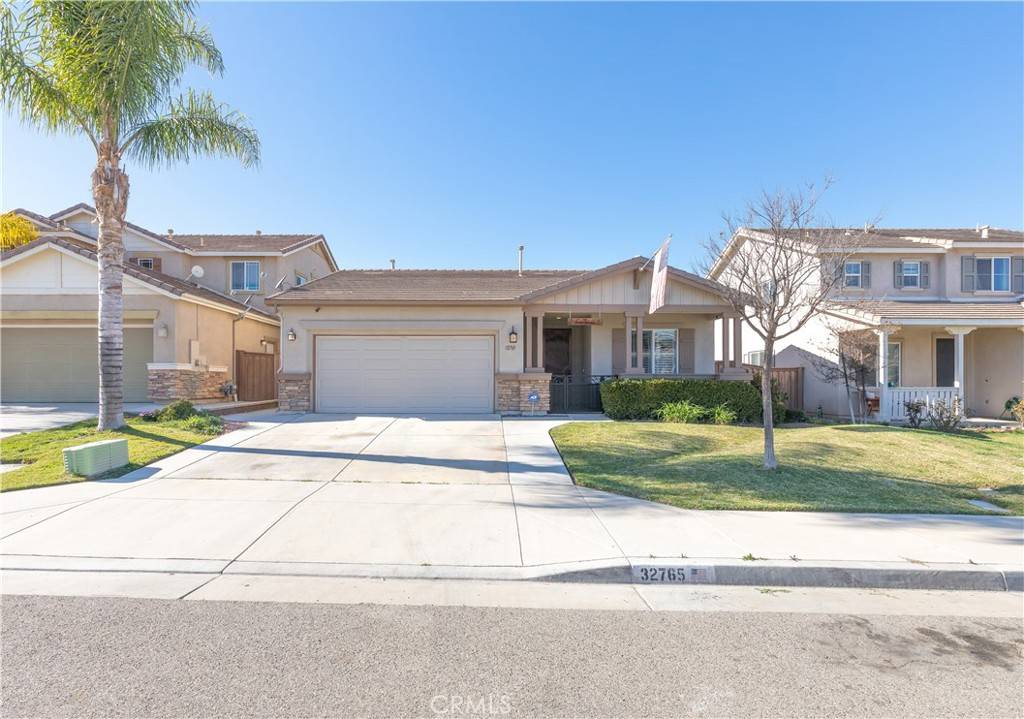Lake Elsinore, CA 92530,32765 Santa Cruz