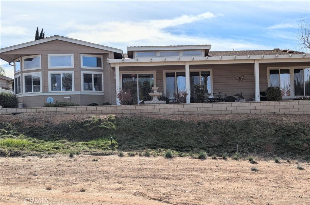 Calimesa, CA 92320,10961 Desert Lawn Dr #330
