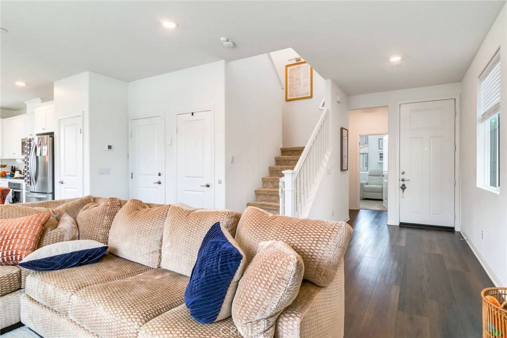Redlands, CA 92374,1660 Camellia LN