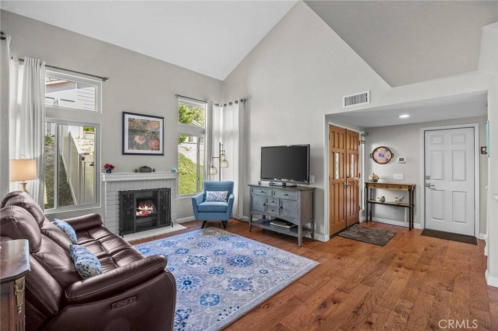 Corona, CA 92882,3541 Doe Spring RD