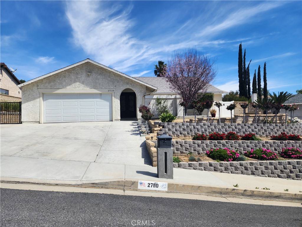 Valencia, CA 91354,27110 Vista Encantada DR