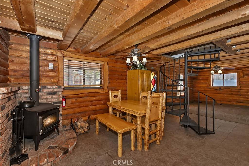 Running Springs, CA 92382,2424 Spruce DR