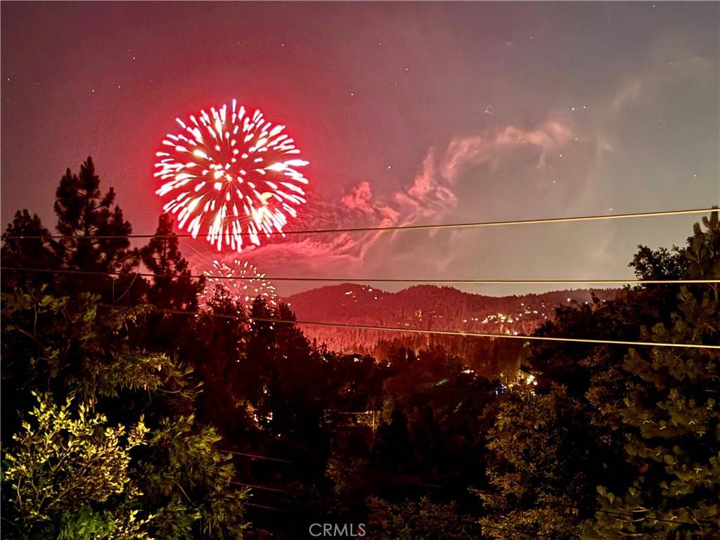 Lake Arrowhead, CA 92352,27596 N Bay RD