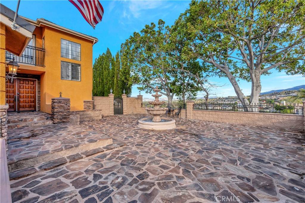 2885 Hidden Hills WAY Corona, CA 92882