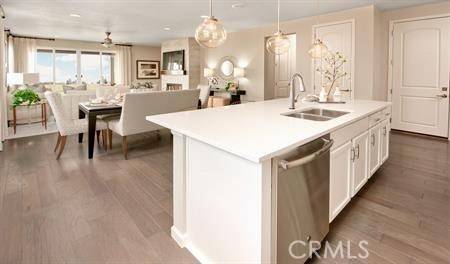 Perris, CA 92570,406 Calla Lily CT