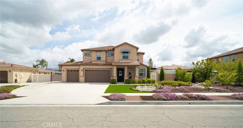 Redlands, CA 92374,1692 Penny Lane
