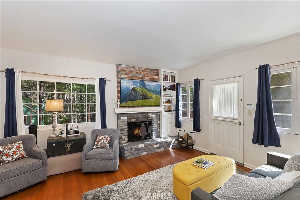 Lake Arrowhead, CA 92352,190 Cedar CIR