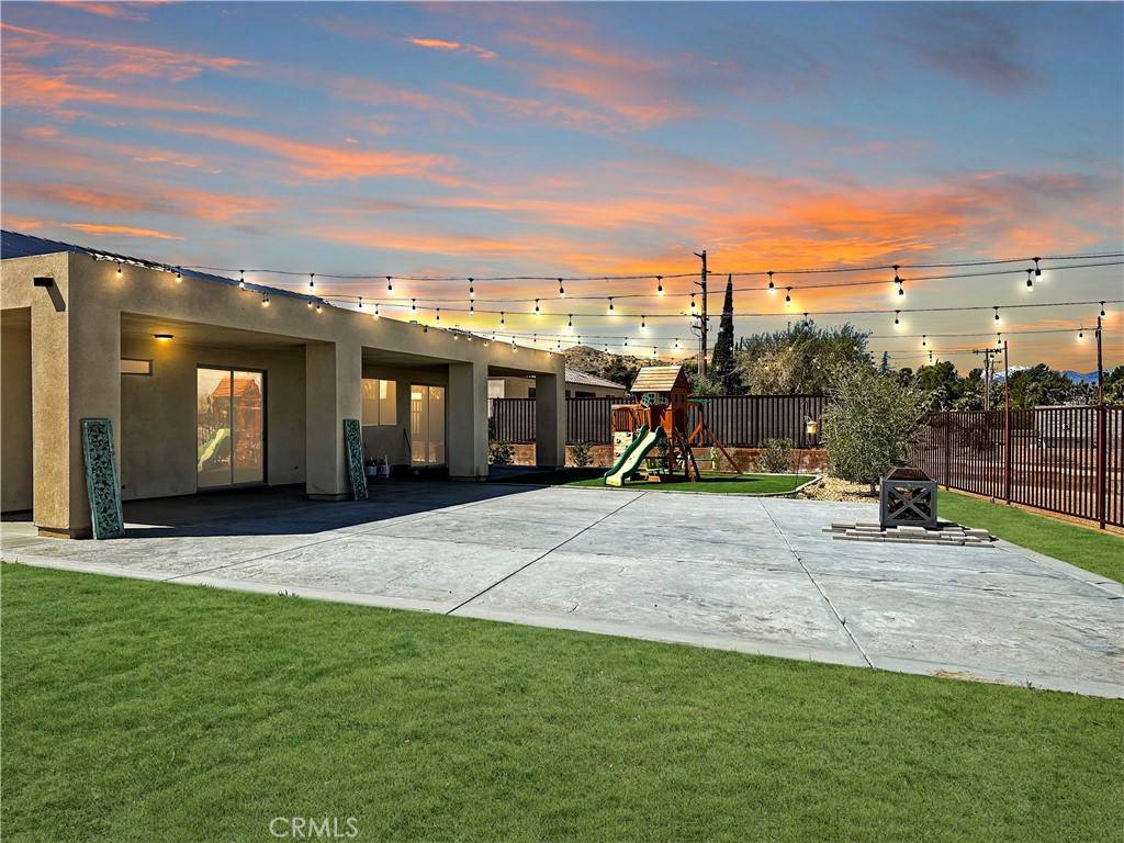 56942 Ivanhoe DR Yucca Valley, CA 92284