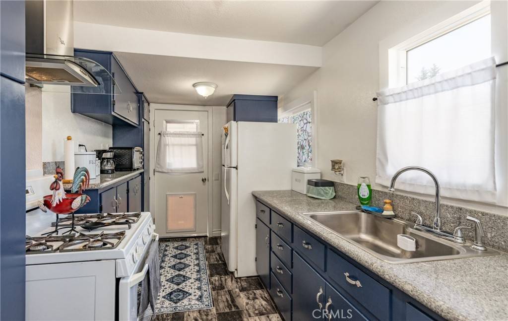 Yucaipa, CA 92399,11992 1st ST