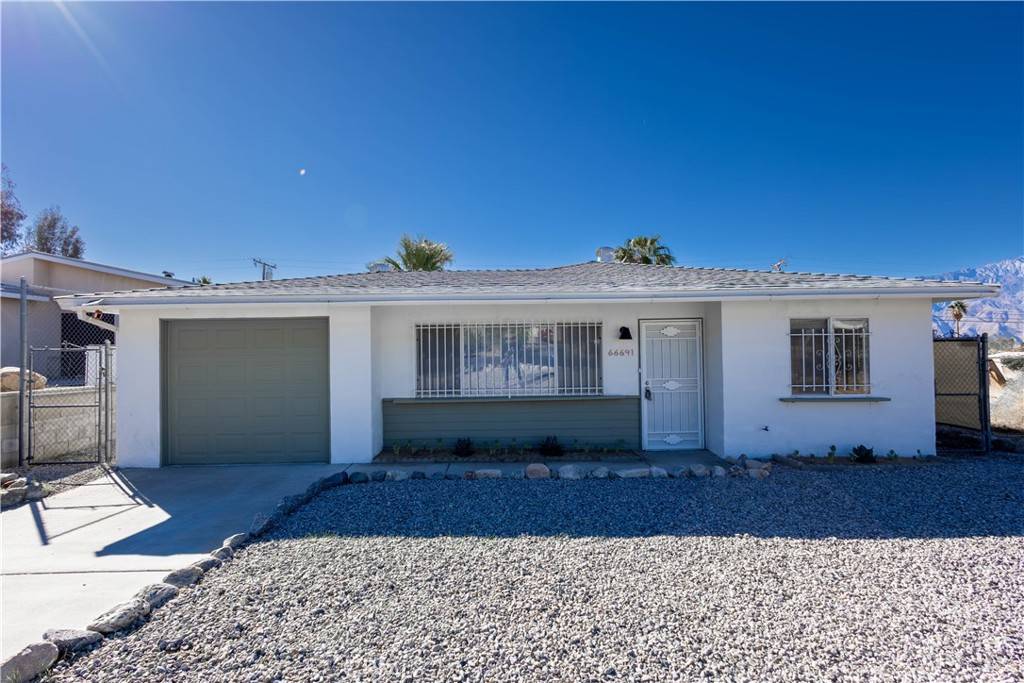 Desert Hot Springs, CA 92240,66691 Flora AVE