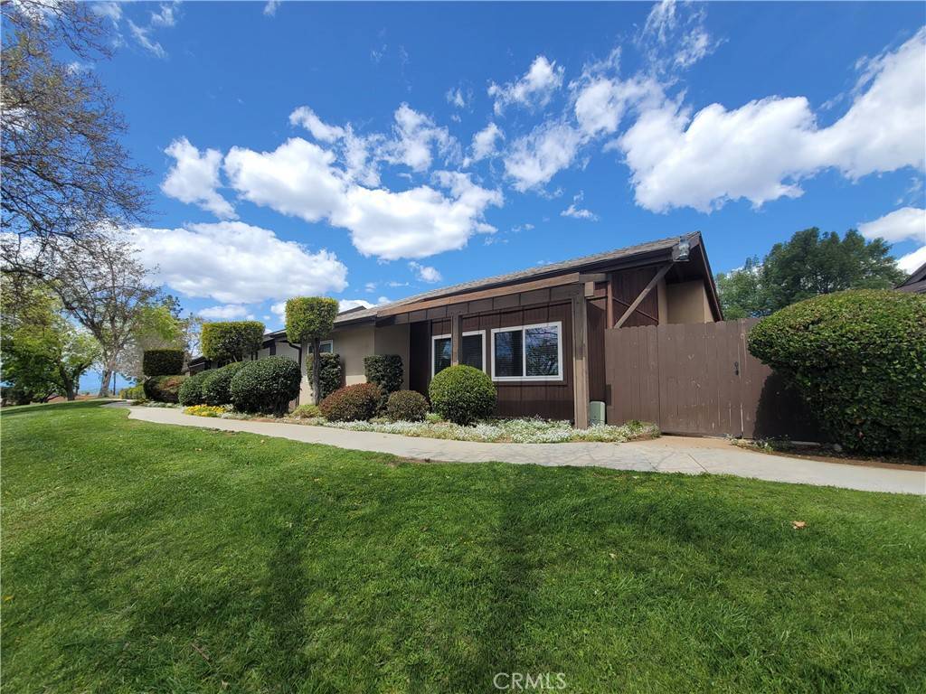Yucaipa, CA 92399,13684 Cottonwood DR