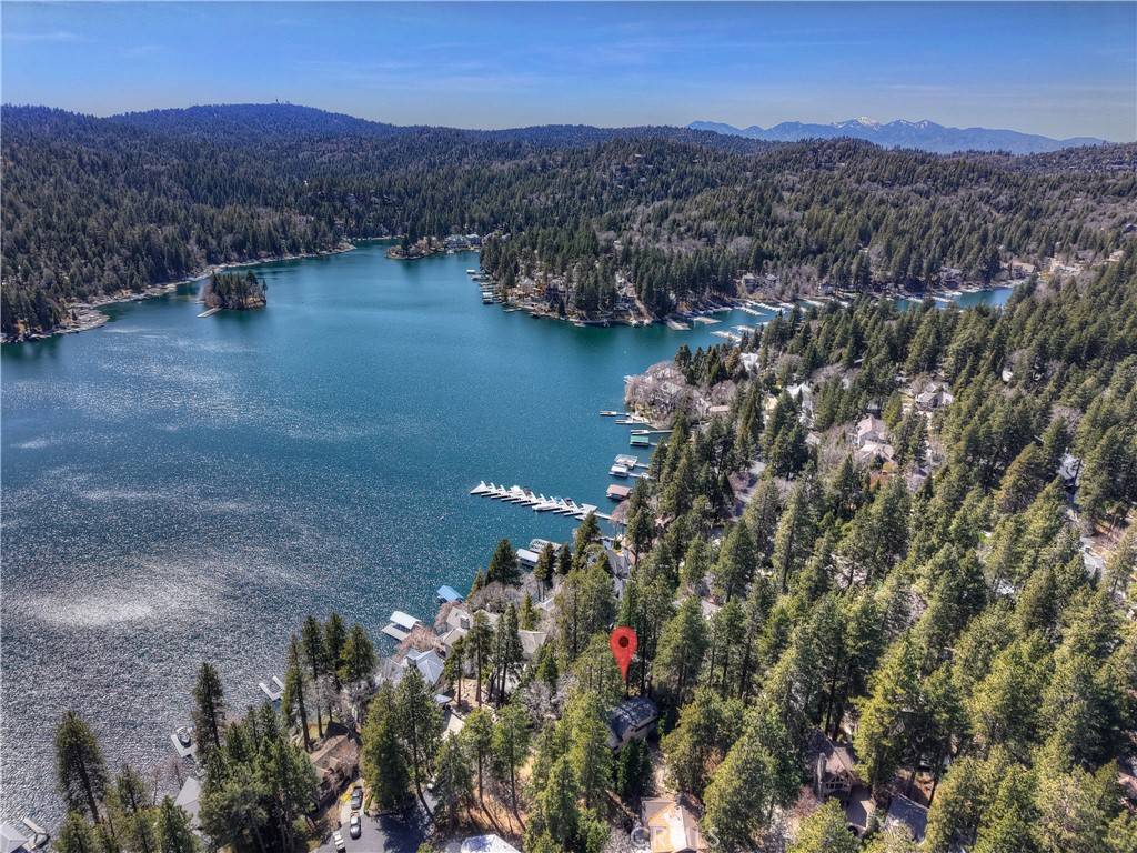 Lake Arrowhead, CA 92352,28018 Peninsula